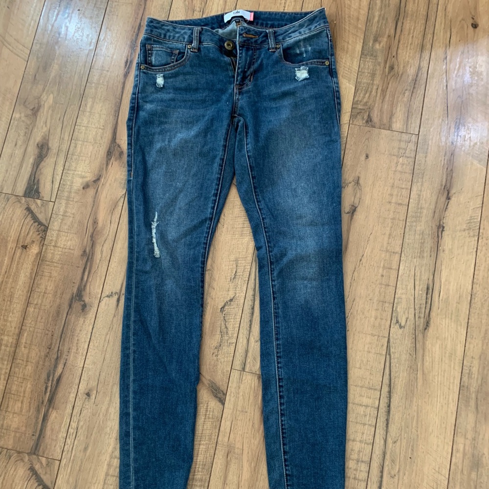 Cabi skinny jeans, excellent condition, 2